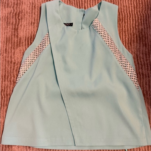 Women's Aqua Sleeveless Top and Shorts Set - Picture 3 of 6